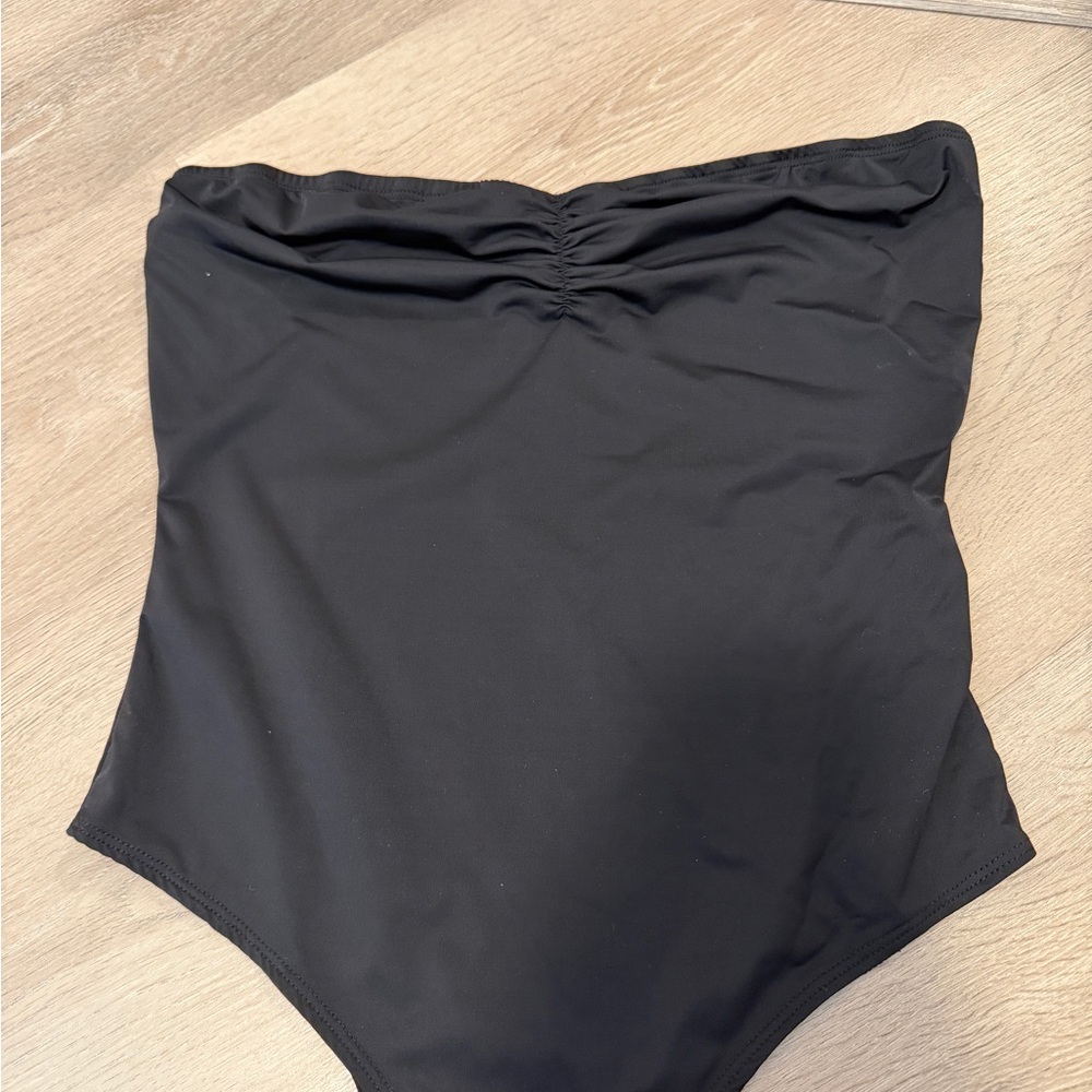 Princess Polly Classic Black bodysuit